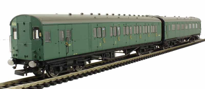 Hornby OO BR 1959 58’ Push-Pull ex-SR Maunsell Rebuilt (2012)
