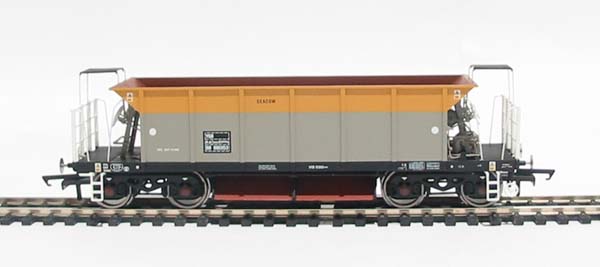 Hornby R6288A Departmental YGB Seacow Hopper Wagon DB980153 pristine 