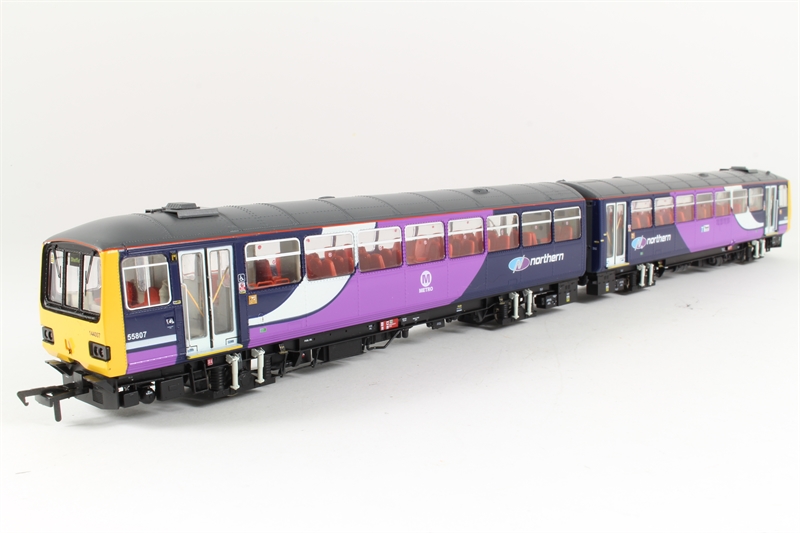 Realtrack OO Gauge (1:76 Scale) Class 144 'Pacer'