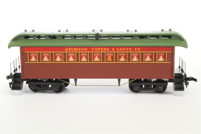 Tyco TY372A 1890s Passenger Coach - ATSF - Hattons