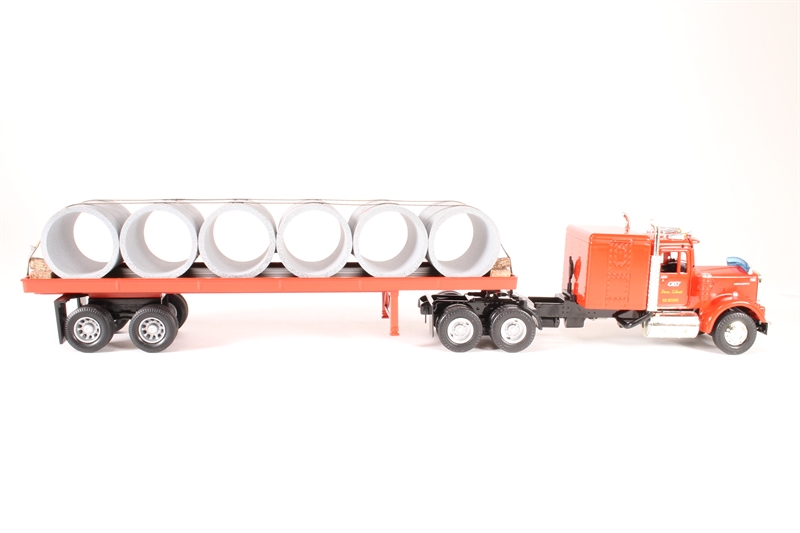 Corgi US55706 Kenworth W925 with Culvert Load - Hattons