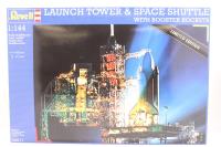 04911 Launch Tower and Space Shuttle with Booster Rockets