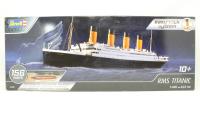 05498 RMS Titanic Easy Click Model Kit