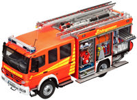 07404 Schlingmann LF 20/16 Fire Engine Model Kit