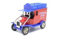 082TG Delivery van 'Liverpool Echo'