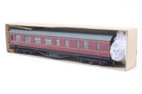 Brake 3rd Coach 27316 in BR Maroon with Lights