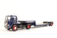 10202 ERF V Low Loader 'Pickfords'