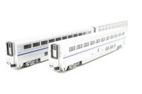 106-0017coaches P42 Superliner coaches in Amtrack livery - Pack of 3 separated from set