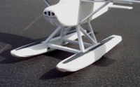 1077 Cessna 172 Float Kit