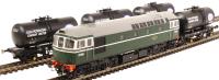 Fawley Oil Refinery trainpack with Class 33 D6501 in BR green with four B tank wagons in ESSO livery