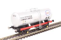 4-wheel A tank 3274 in Esso silver with Esso Petroleum lettering