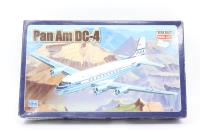14500 PanAm DC-4