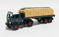 DG149004 AEC flatbed trailer with sacks load "Pickfords"