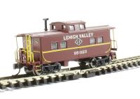 16852 Cupola NE steel caboose of the Lehigh Valley - brown with yellow stripe 95023
