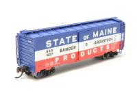 17056 Standard Steel 40' single plug door boxcar of the Bangor and Aroostook - red, white and blue 5227