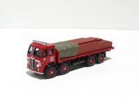 DG176002 Leyland 8 wheel platform lorry and brick load "London Brick"