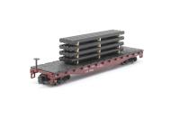 18973 Flat Car with Pipe Load of the Union Pacific Railroad