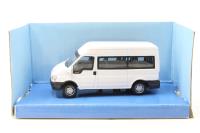 19222 Ford Transit