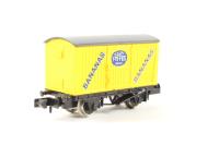 2316 12T Single Vent Van 'Fyffes'