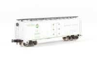 2391 40' plug door reefer of the Illinois Central - silver and green 51004