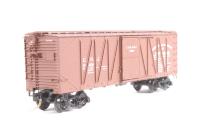 28040-17235 40' wood sheathed outside braced boxcar of the Jersey Central - red 17235
