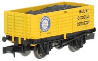 7-plank open wagon " Blue Circle Cement" - 172