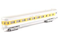 3041 Budd 73' observation of the Union Pacific - silver with yellow stripe 950