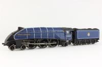 Class A4 4-6-2 60008 'Dwight D Eisenhower' in BR Green Livery with Early Emblem - Limited Edition of 250 Pieces
