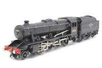 Class 8F 2-8-0 48158 in BR Black Late Crest - 3-rail