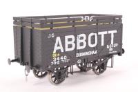 8-Plank Wagon with Coke Rails - 'Abbot'
