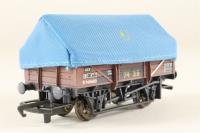 5 Plank China Clay Wagon with Hood B743752 in BR Brown Livery