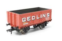 7 Plank Wagon 2598 in 'Gedling' Red Livery - Limited Edition for Gee Dee Models