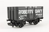 7 Plank Wagon with Coke Rails 25 in 'Roberts Davy' Grey Livery