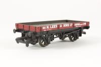33-400A 1 Plank Wagon 96 in 'H.Lees & Son' Red Livery