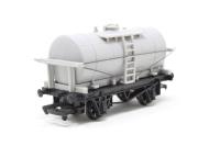 14 ton tank wagon with large filler cap - undecorated