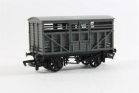 Cattle Wagon M14400 in LMS Grey Livery