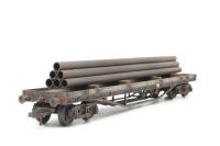 33-929CDELUXETMC 30 ton bogie bolster 'C' in BR grey with load - Dekuxe weathering by TMC