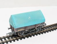 5-plank china clay wagon with hood B743141 in BR brown with alternate lettering (weathered). 
