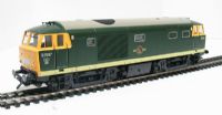 Class 35 Hymek D7097 in BR green with yellow ends