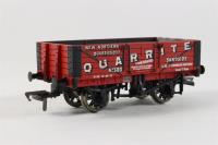 37-025 5-plank wagon with steel floor in Quarrite red