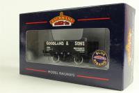 37-050WB 5 Plank Wagon with Wooden Floor 1 in 'Goodland & Sons' Black Livery - Limted Edition of 500 Pieces for Buffers