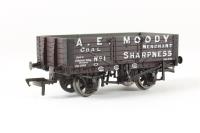 37-056A 5-plank wagon with wooden floor "A.E Moody"