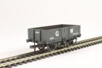 37-068 5 plank wagon 111981 in GWR grey