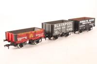 Set of 3 Private Owner Wagons 'North-West Coast' - Limited edition for the National Railway Museum