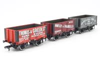 3x 7 Plank Fixed End Private Owner Wagons, 10 in 'Thomas & Green' Red Livery, 21 in 'Huntley & Palmers Ltd' Plum Livery, 4 in 'Isiah Gadd & Comapny. Ltd' Grey Livery - Limted Edition for Modelzone Ltd
