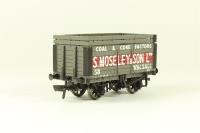 7 Plank Wagon with Coke Rails 217 in 'P.O.P' Grey Livery