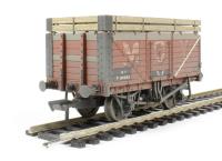 7 plank wagon with coke rails "Moy" - weathered