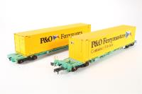 2x Intermodal bogie wagons with 40ft containers "P&O Ferrymasters"