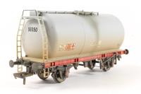 45 Tonne TTA Monobloc Tank Wagon 56050 in Unbranded Grey Livery, Weathered - Limited Edition for Kernow Model Rail Centre Ltd