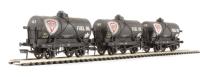 Pack of 3 14 Ton tank wagons in Fina livery - weathered